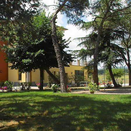 Hotel Tiziana Montepulciano Stazione Екстериор снимка