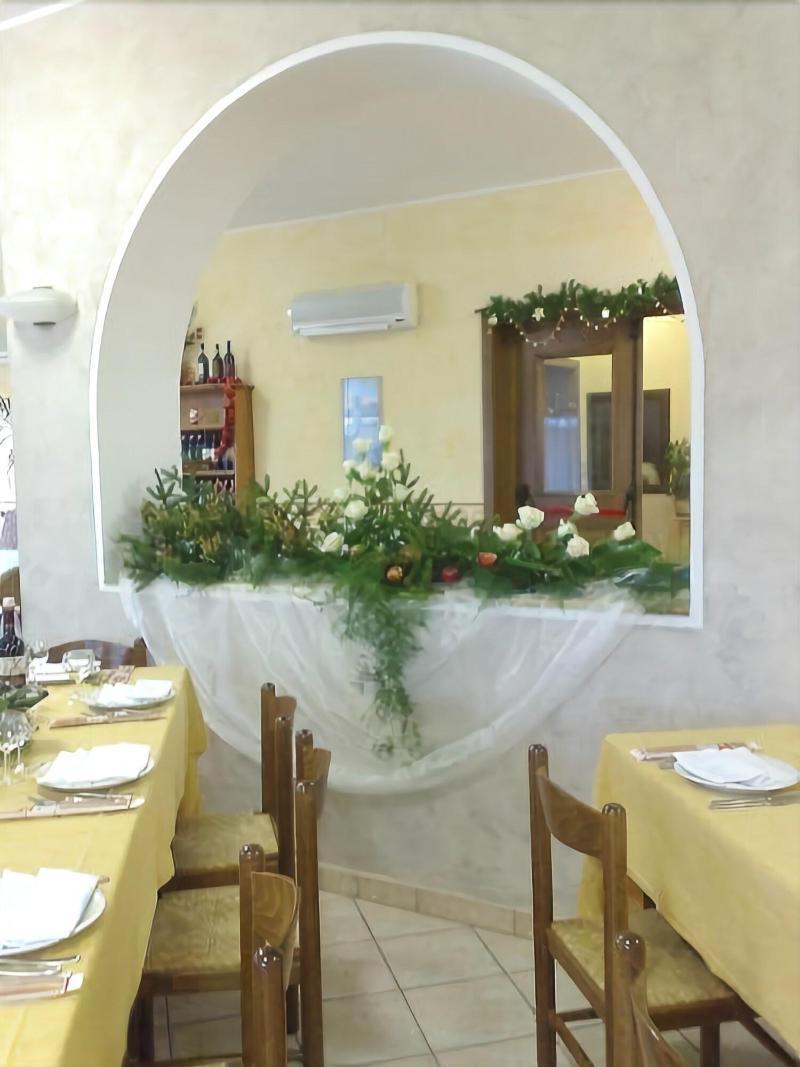 Hotel Tiziana Montepulciano Stazione Екстериор снимка